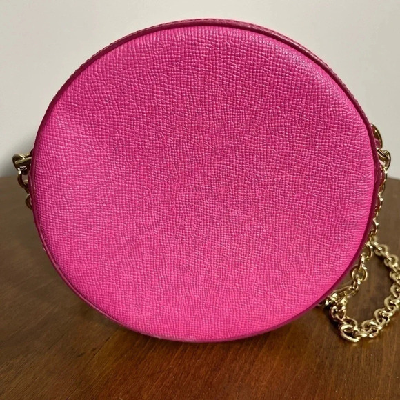 Beautiful! Dolce and Gabbana Small Pink Circle, Crossbody bag! - Picture 9 of 13